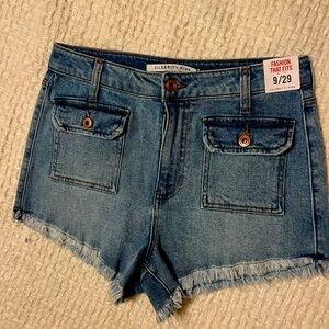 NWT Celebrity Pink denim shorts size 9/29